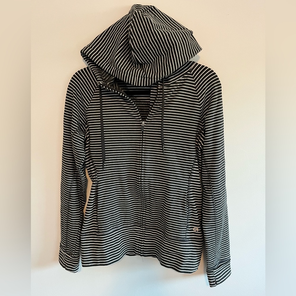 Gap fit hoody